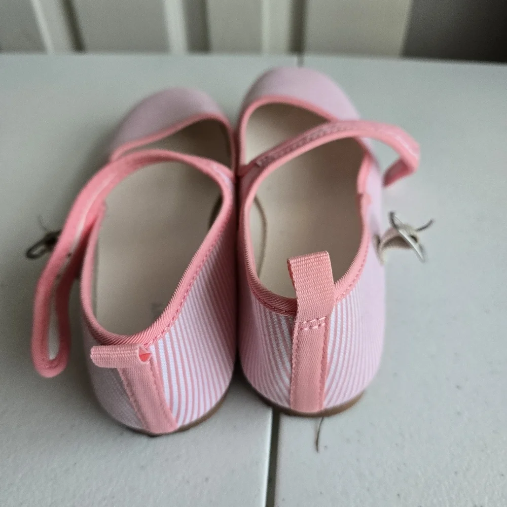 Old Navy Pink Striped Kids Shoes Size 3